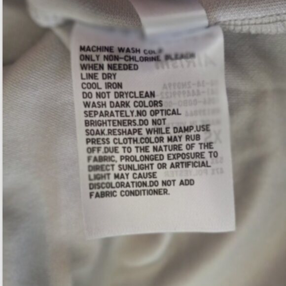 Women's Cream Color Comfy TShirt Size XS Short Sleeve Neutral UNIQLO U - Picture 7 of 8